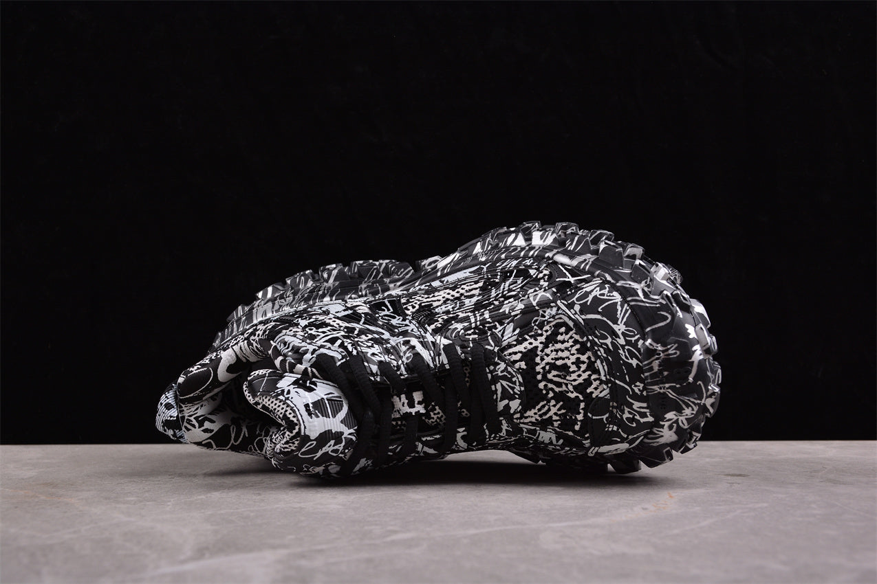 Balenciaga Defender Rubber Platform Sneakers - Image 5