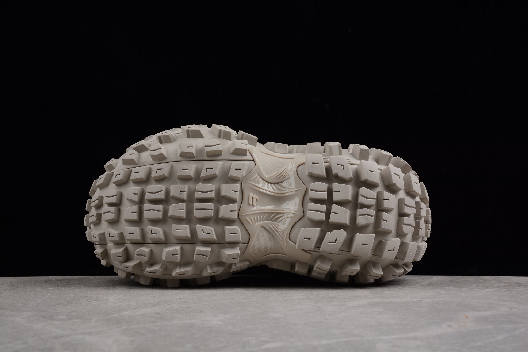 Balenciaga Defender Rubber Platform Sneakers - Image 5