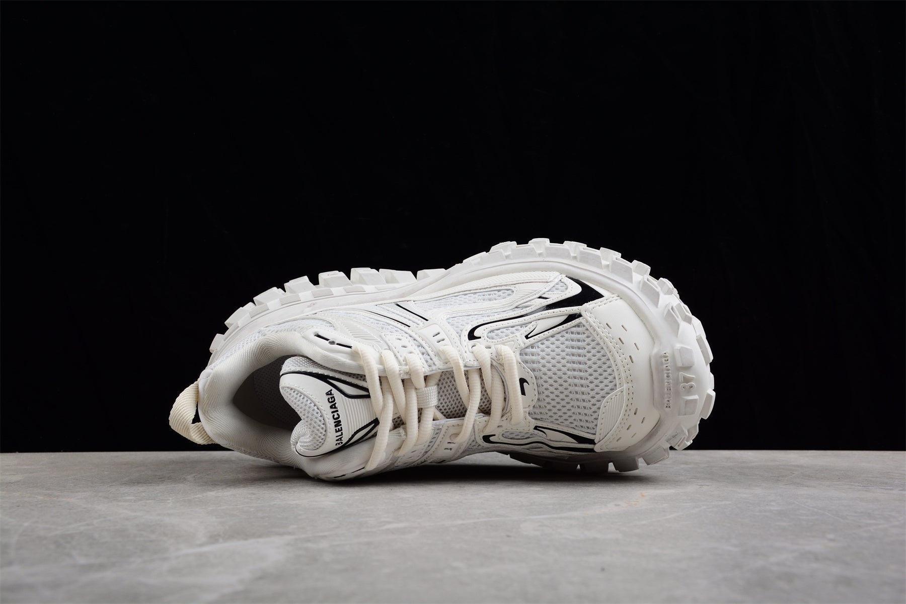 Balenciaga Defender Rubber Platform Sneakers W2RAA9110 - Image 4