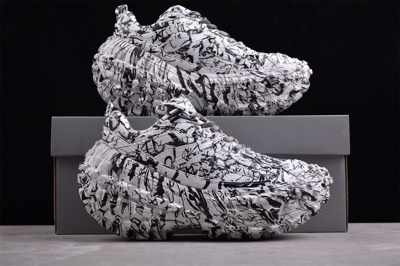 Balenciaga Defender Rubber Platform Sneakers W2RG19010 - Image 4