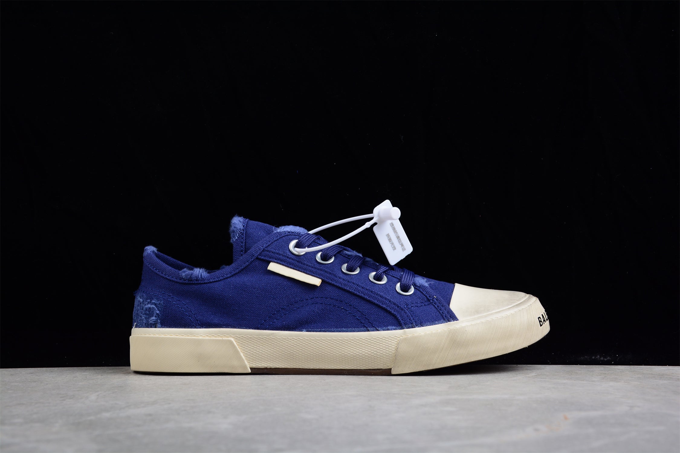 Balenciaga Paris Low Top Sneaker