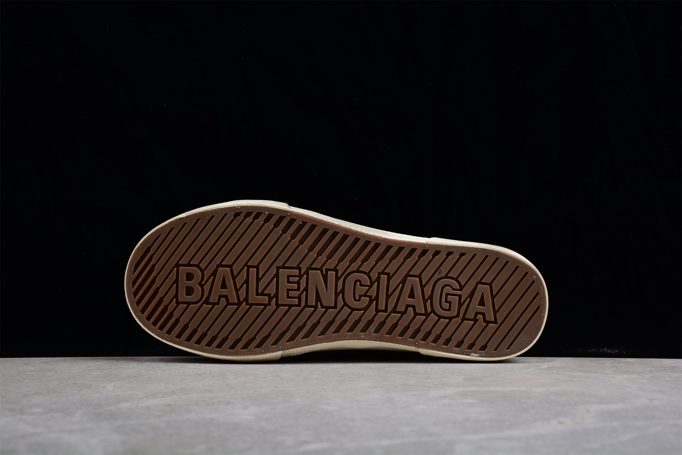 Balenciaga Paris low-top Sneaker Mule - Image 5