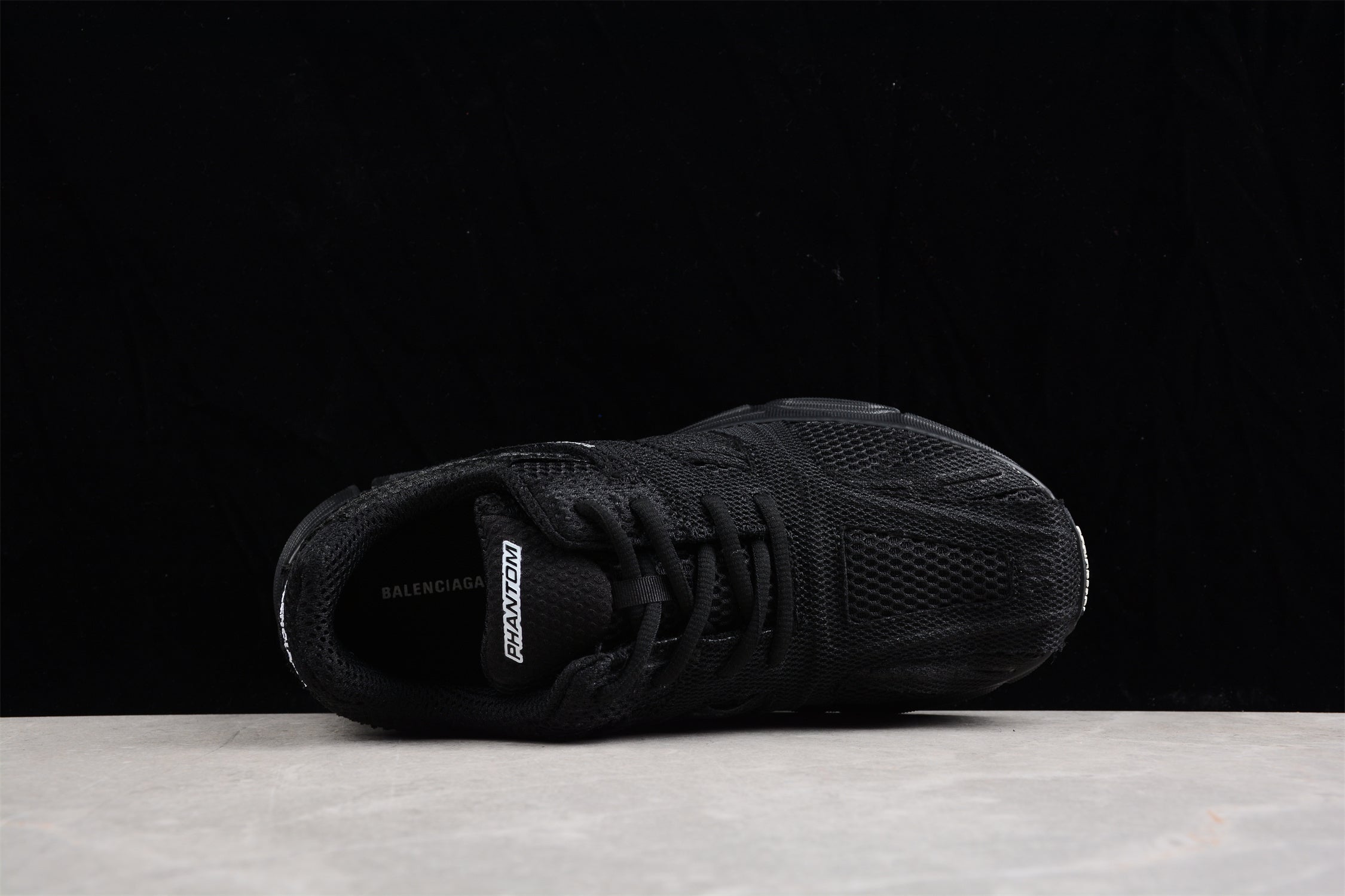 Balenciaga Phantom Sneaker W2E921000 - Image 4
