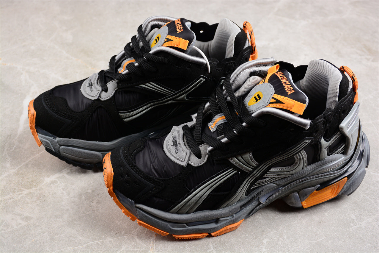 Balenciaga Runner 7.5 W3RNY4018 - Image 4