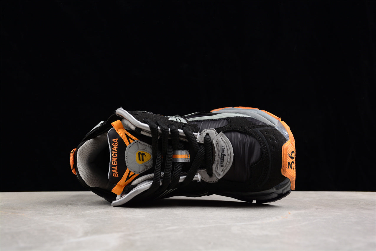 Balenciaga Runner 7.5 W3RNY4018 - Image 5