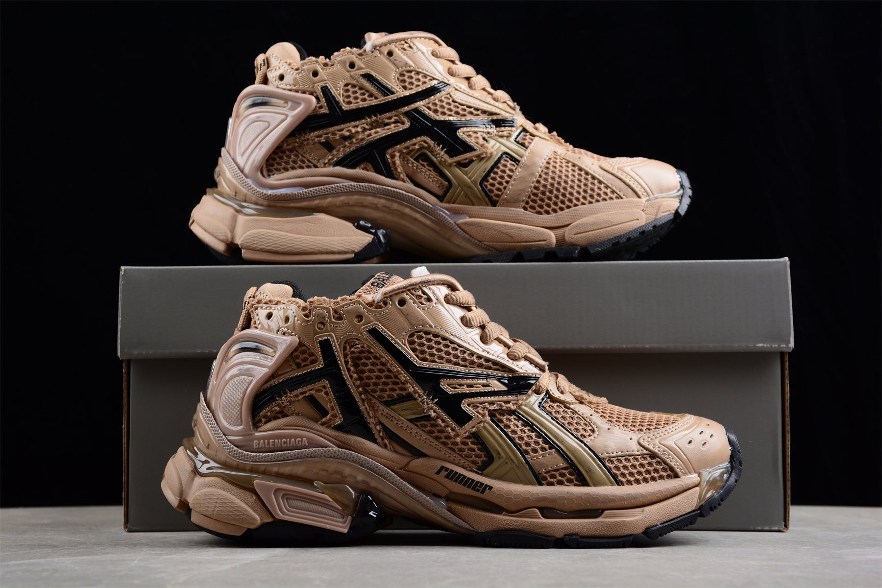 Balenciaga Runner Kith Four.Color 7.0 21ss W1RA80125 - Image 3