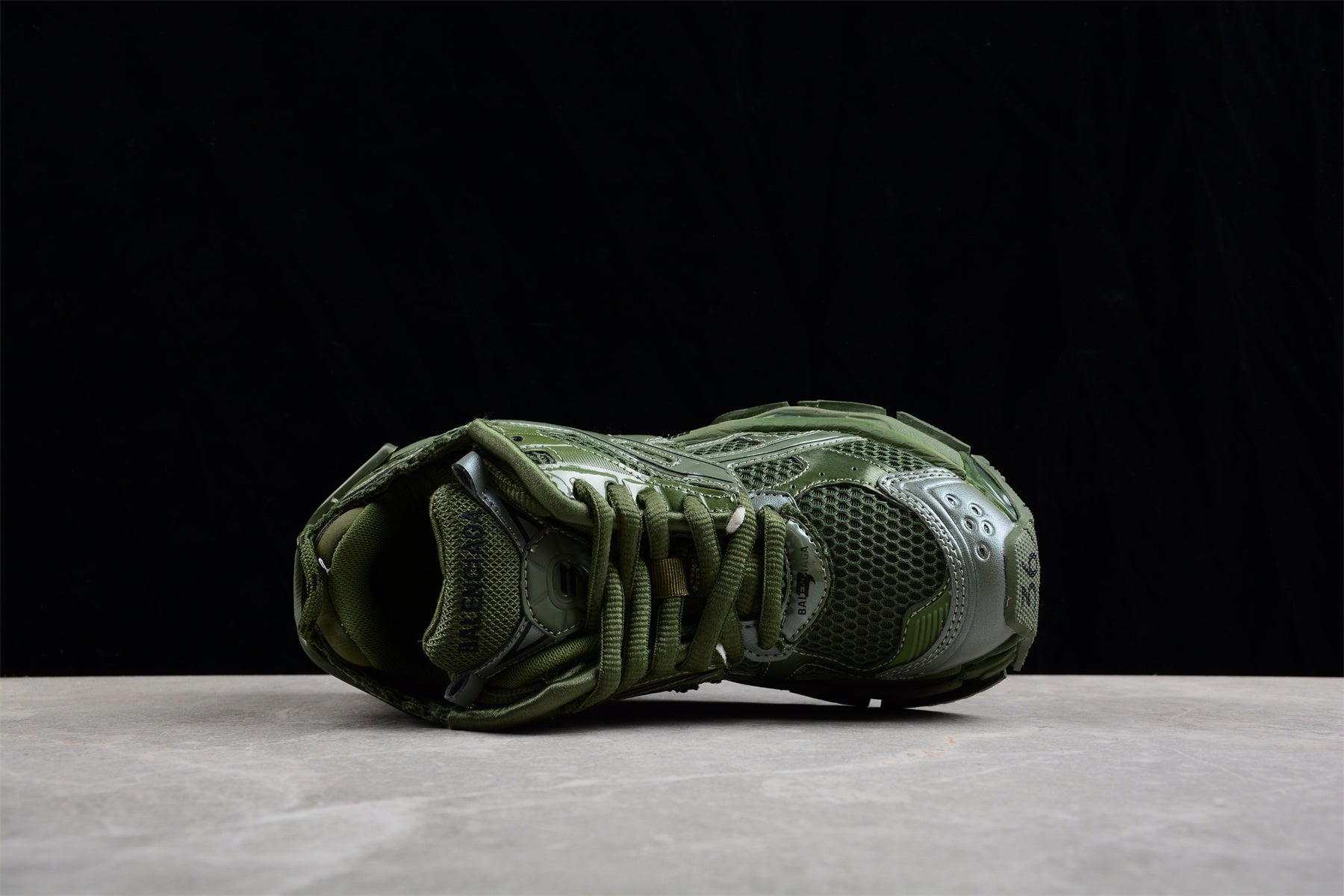 Balenciaga Runner Kith Four.Color 7.0 21ss W1RN32025 - Image 4