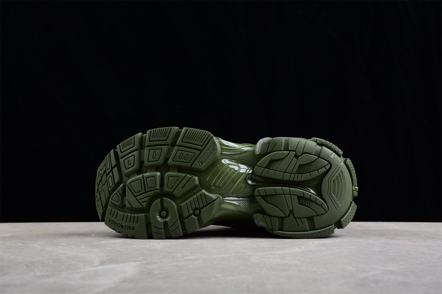 Balenciaga Runner Kith Four.Color 7.0 21ss W1RN32025 - Image 5