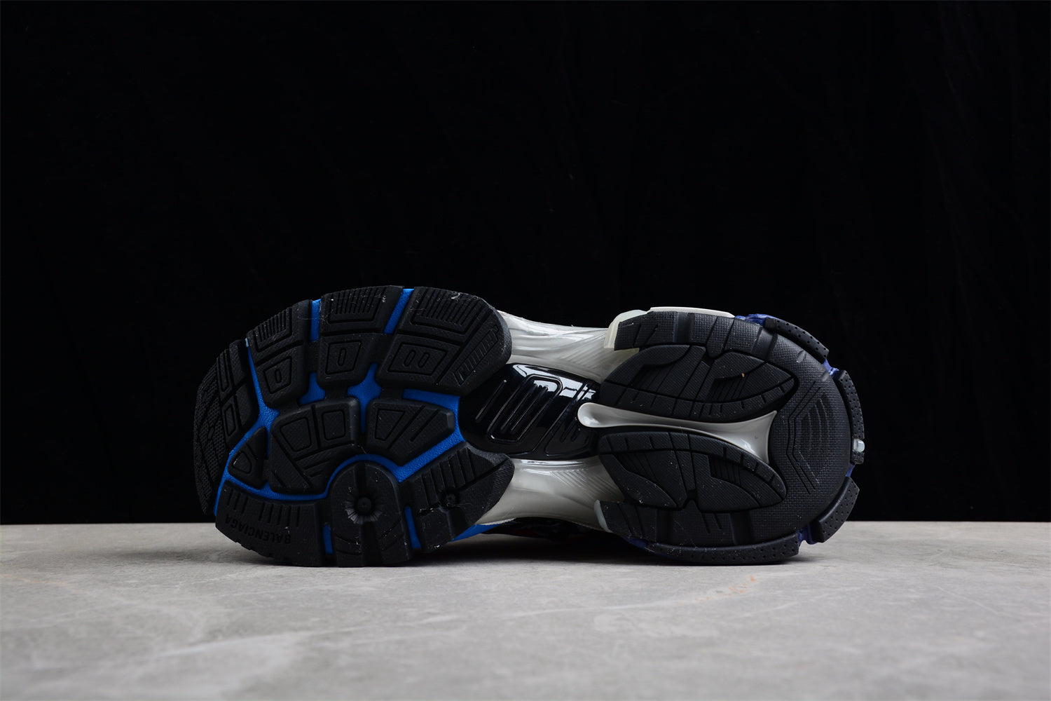 Balenciaga Runner Kith Four.Color 7.0 21ss W3RB61264 - Image 5