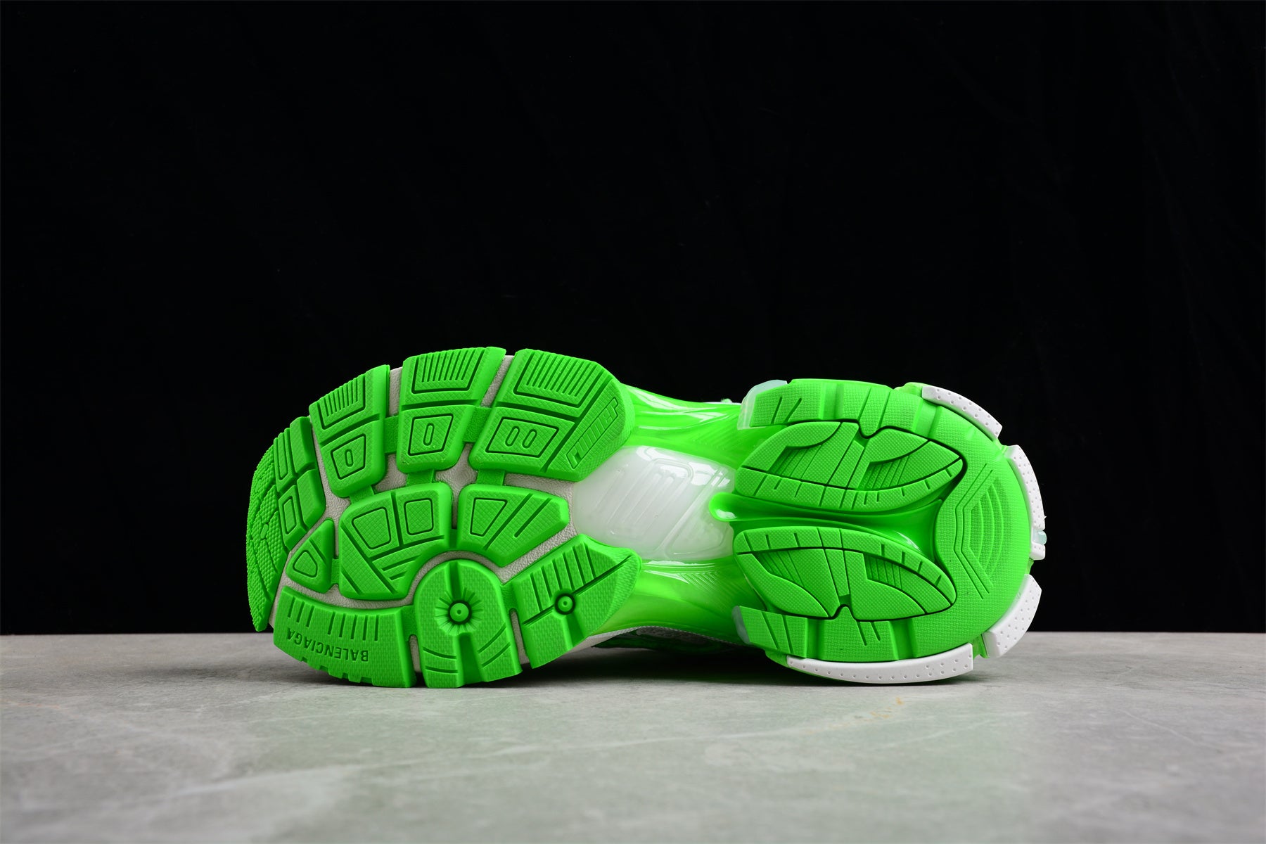 Balenciaga Runner Kith Four.Color 7.0 21ss W3RBM3590 - Image 5