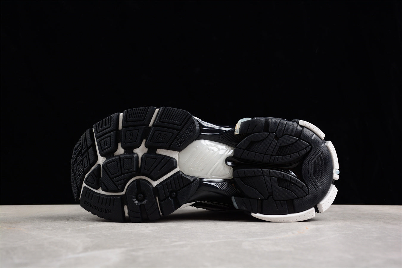 Balenciaga Runner Kith Four.Color 7.0 21ss  W3RNY0120 - Image 6