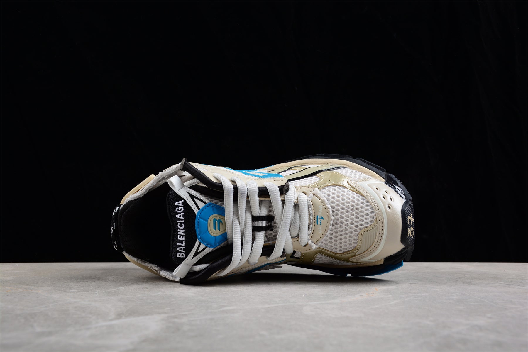 Balenciaga Runner Kith Four.Color 7.0 21ss W5RH60312 - Image 4