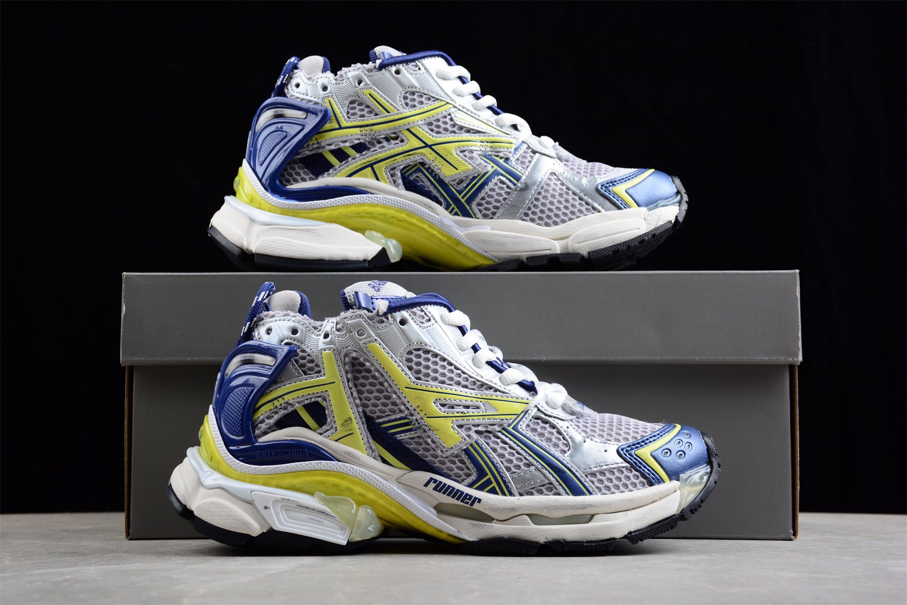 Balenciaga Runner Kith Four.Color 7.0 21ss - Image 3