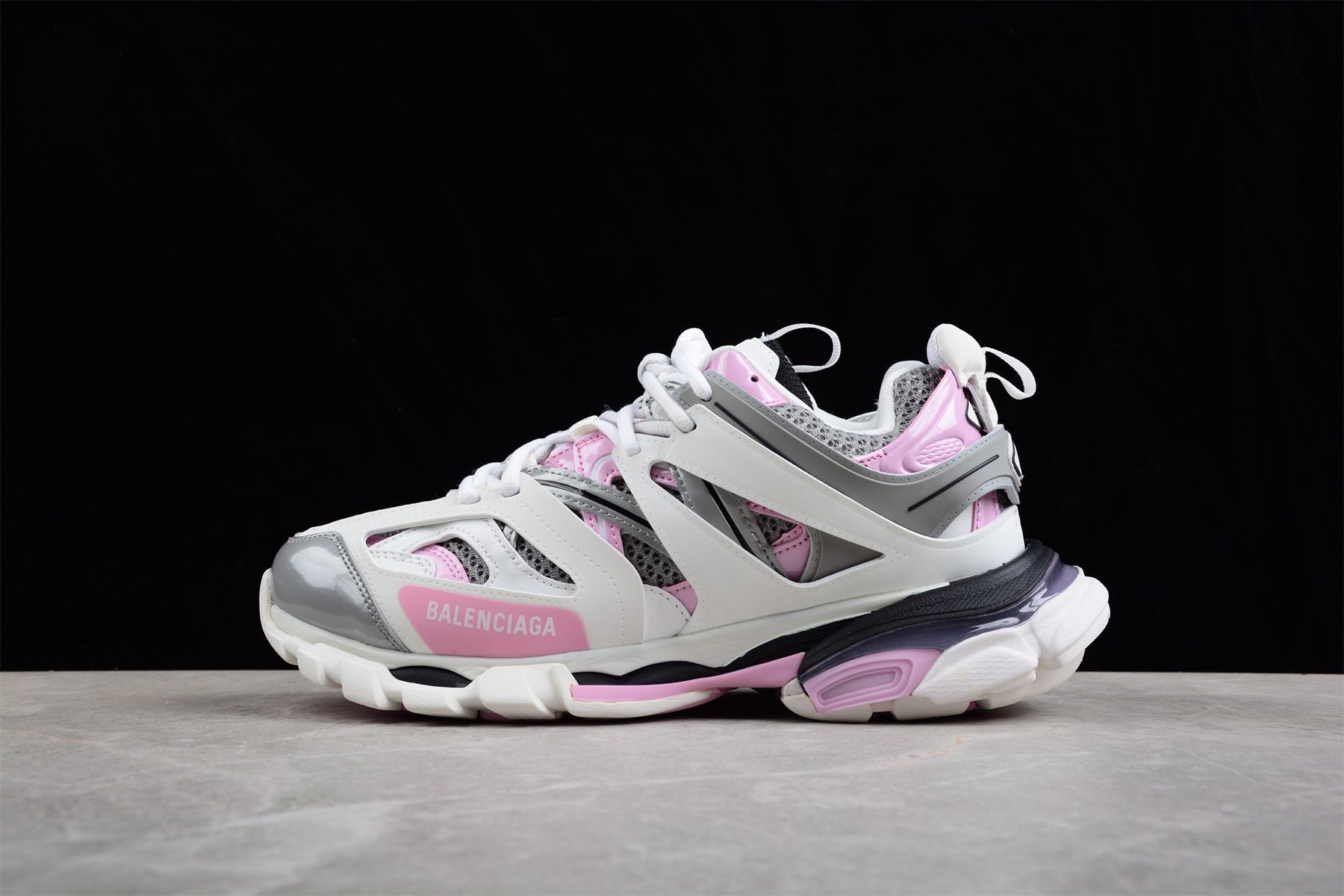 Balenciaga Track Sneaker W2FS99041 - Image 2