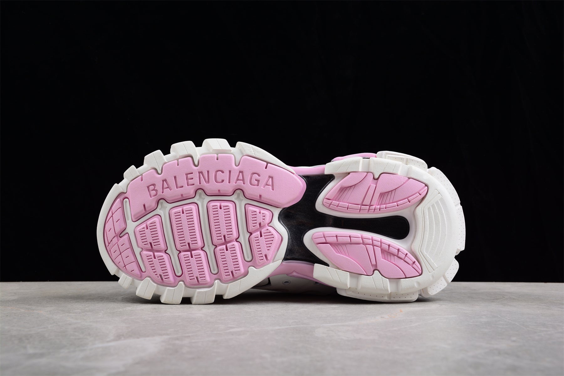 Balenciaga Track Sneaker W2FS99041 - Image 5