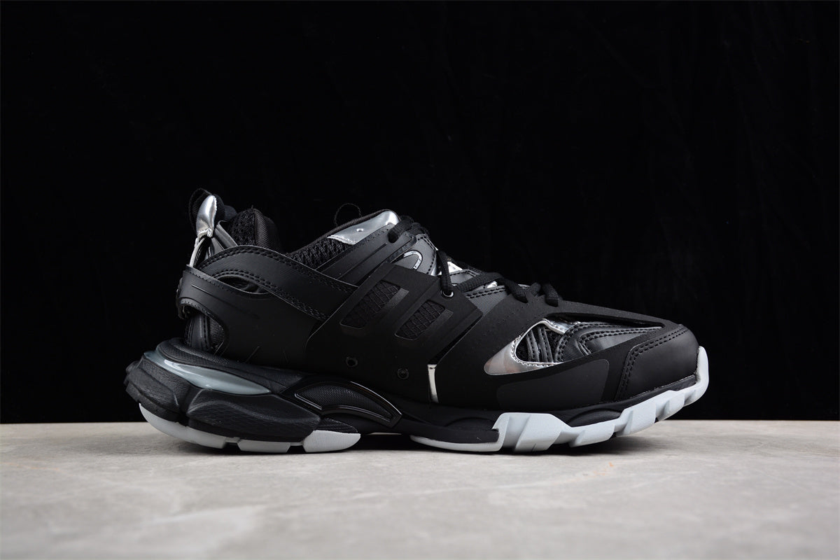 Balenciaga Track Sneaker W2FSC1081