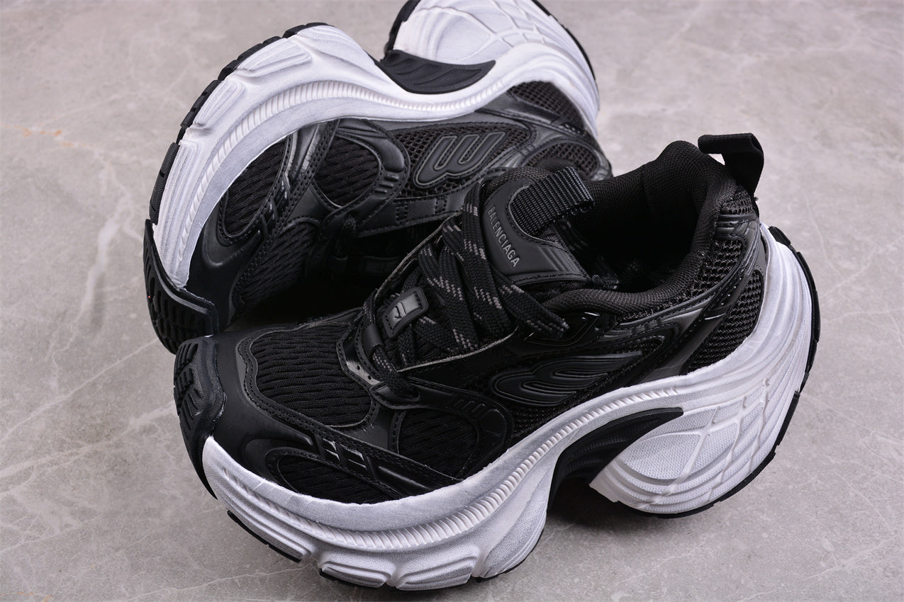 Balenciaga Track Sneaker W2MV20217 - Image 2