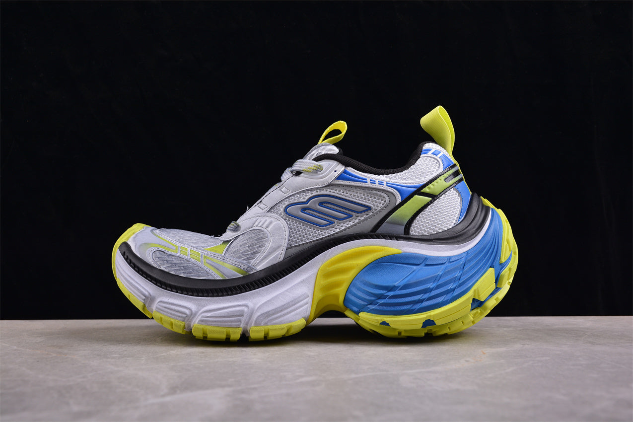 Balenciaga Track Sneaker W2MV27019 - Image 2