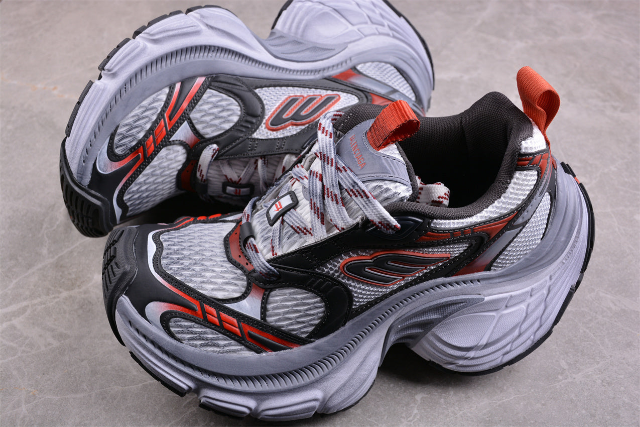 Balenciaga Track Sneaker W2W2MV20311 - Image 2