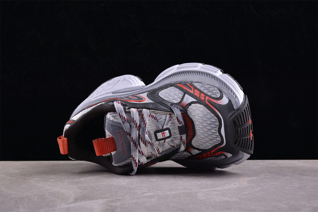 Balenciaga Track Sneaker W2W2MV20311 - Image 5