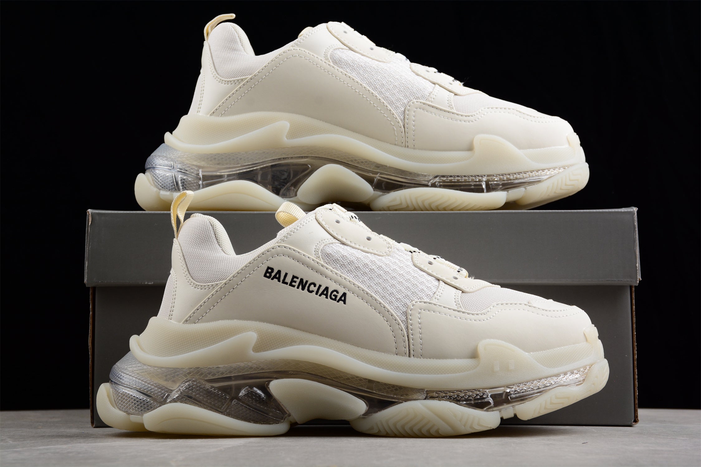 Balenciaga Triple S 3.0 W1GB60315 - Image 3