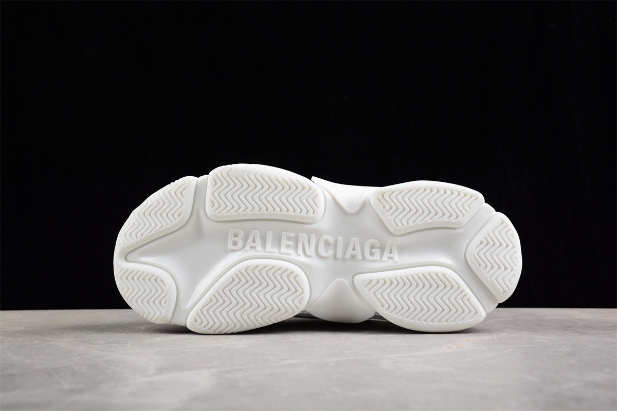 Balenciaga Triple S Sneaker W2F50125 - Image 6