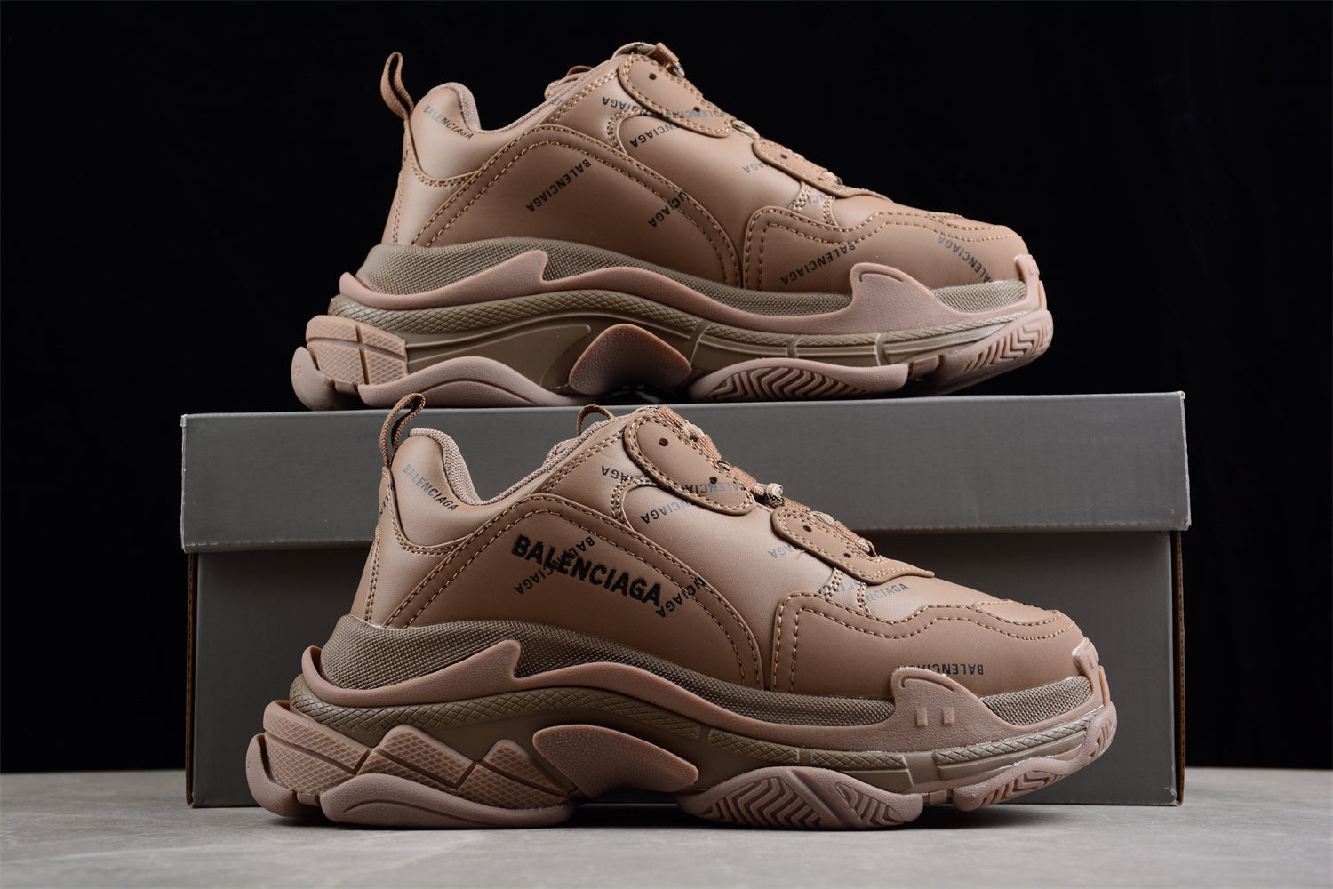 Balenciaga Triple S Sneaker W2FA19911 - Image 3