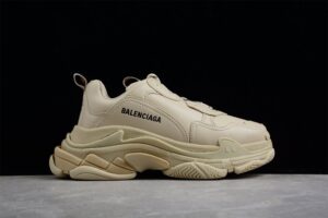 Balenciaga Triple S W2FA59700