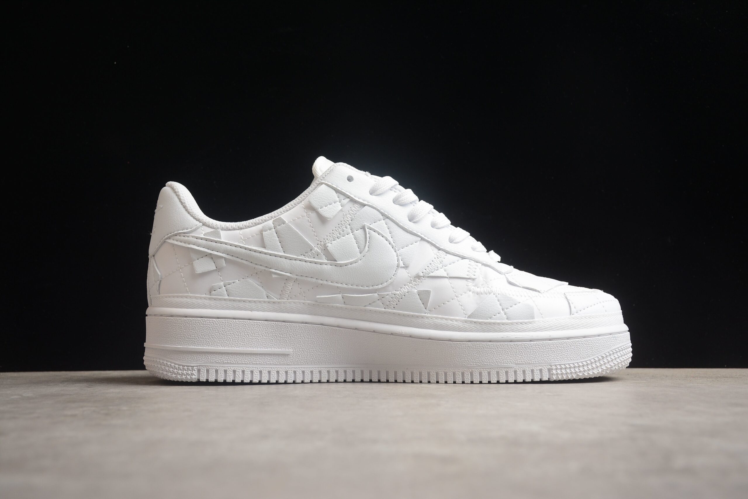 Billie Eilish x Nk Air Force 1 Low "Triple White" DZ3674-100