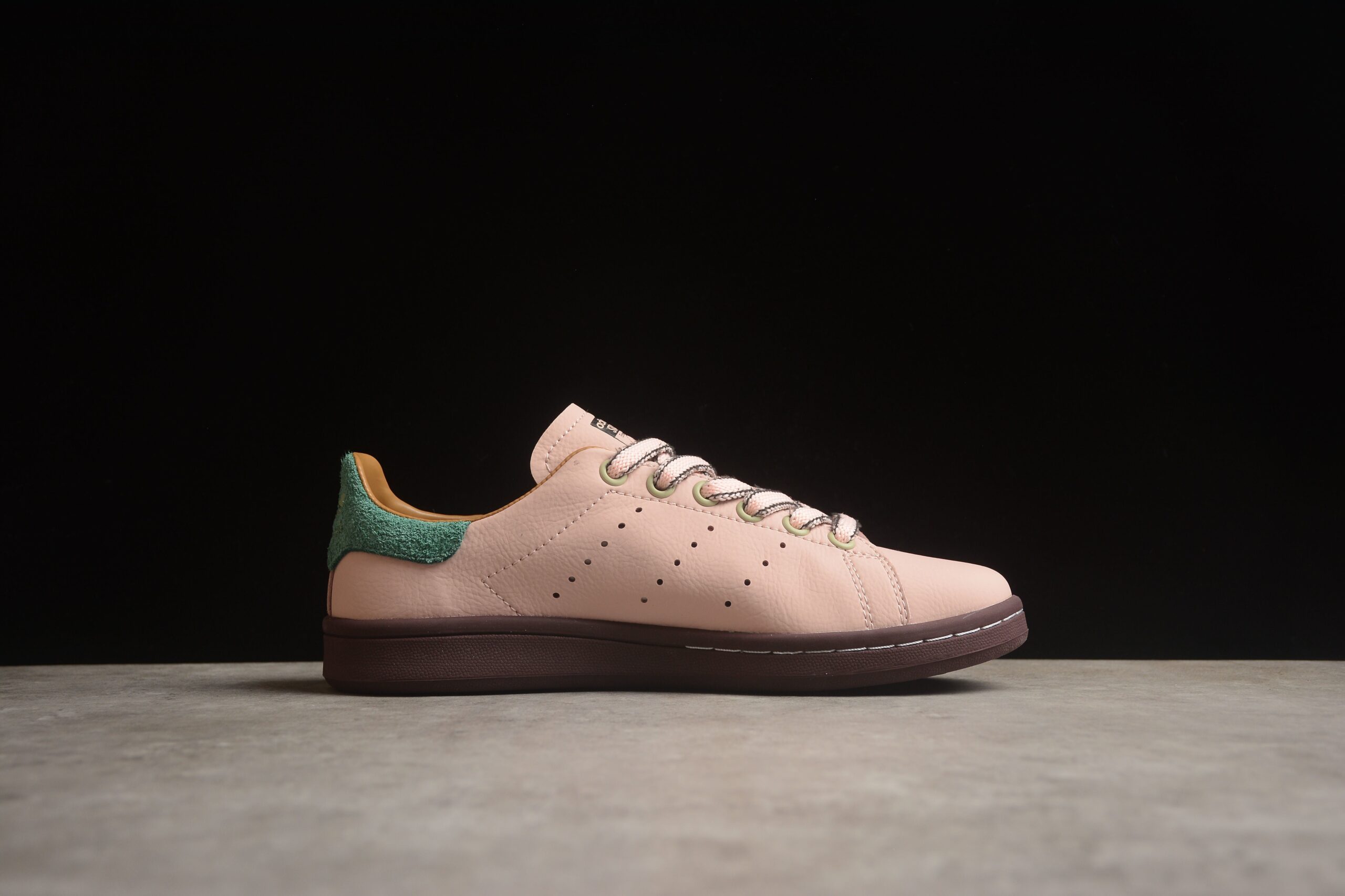 Brain Dead x Adidas Originals Stan Smith IH3434