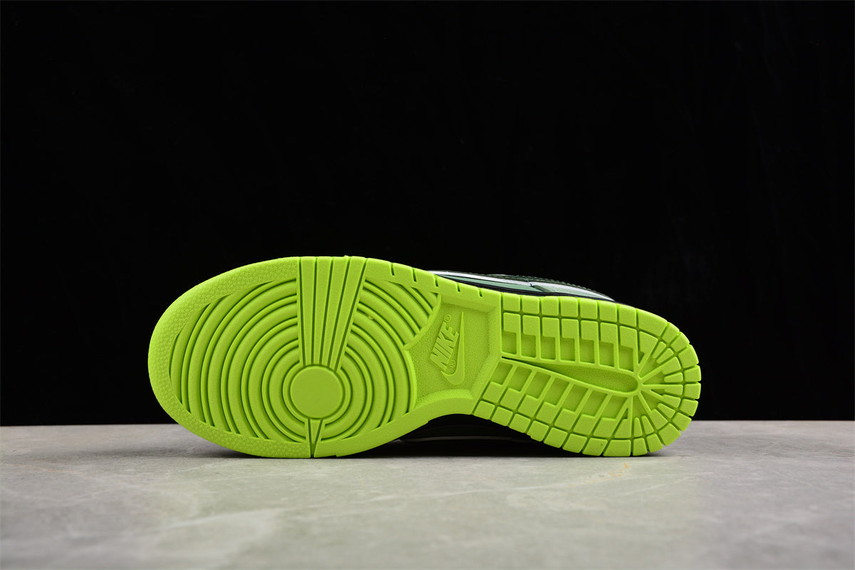 Concepts x Nk Dunk Low Pro SB "Green Lobster" BV1310-337 - Image 2