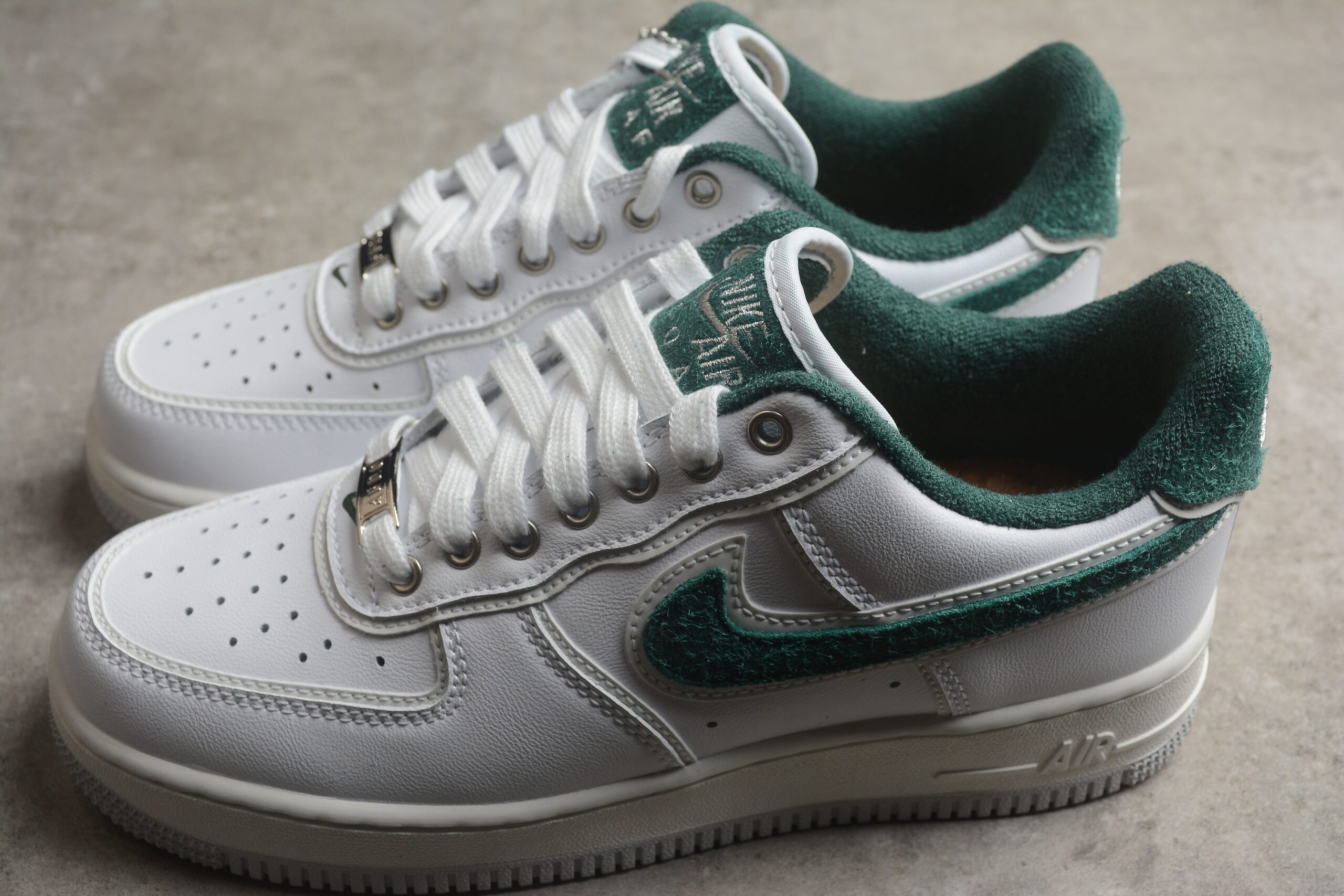 Division Street x Nk Air Force 1'07 Low "Ducks of a Feather" HF0012-100 - Image 3