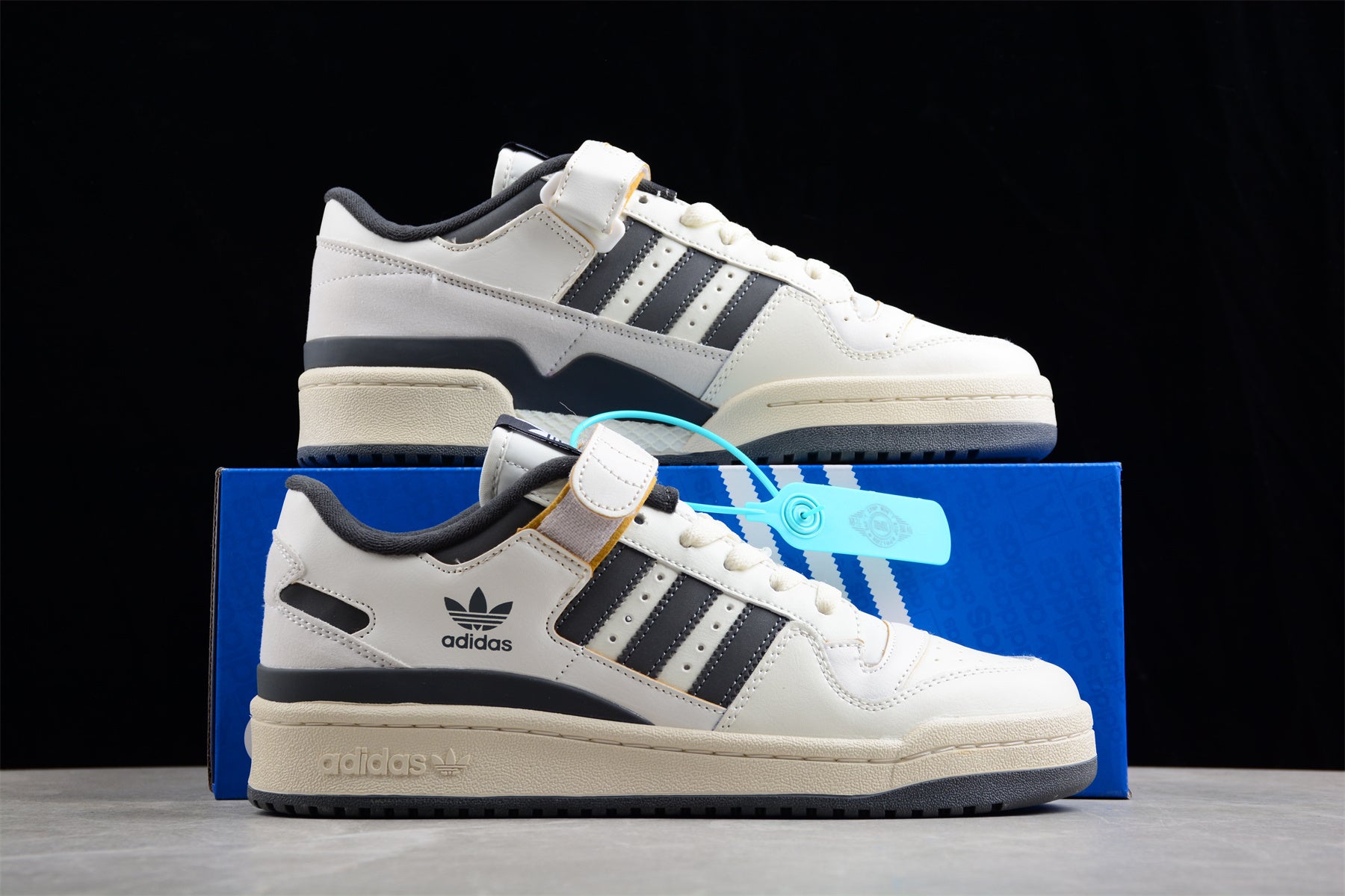 Forum 84 Low HQ4374 - Image 4