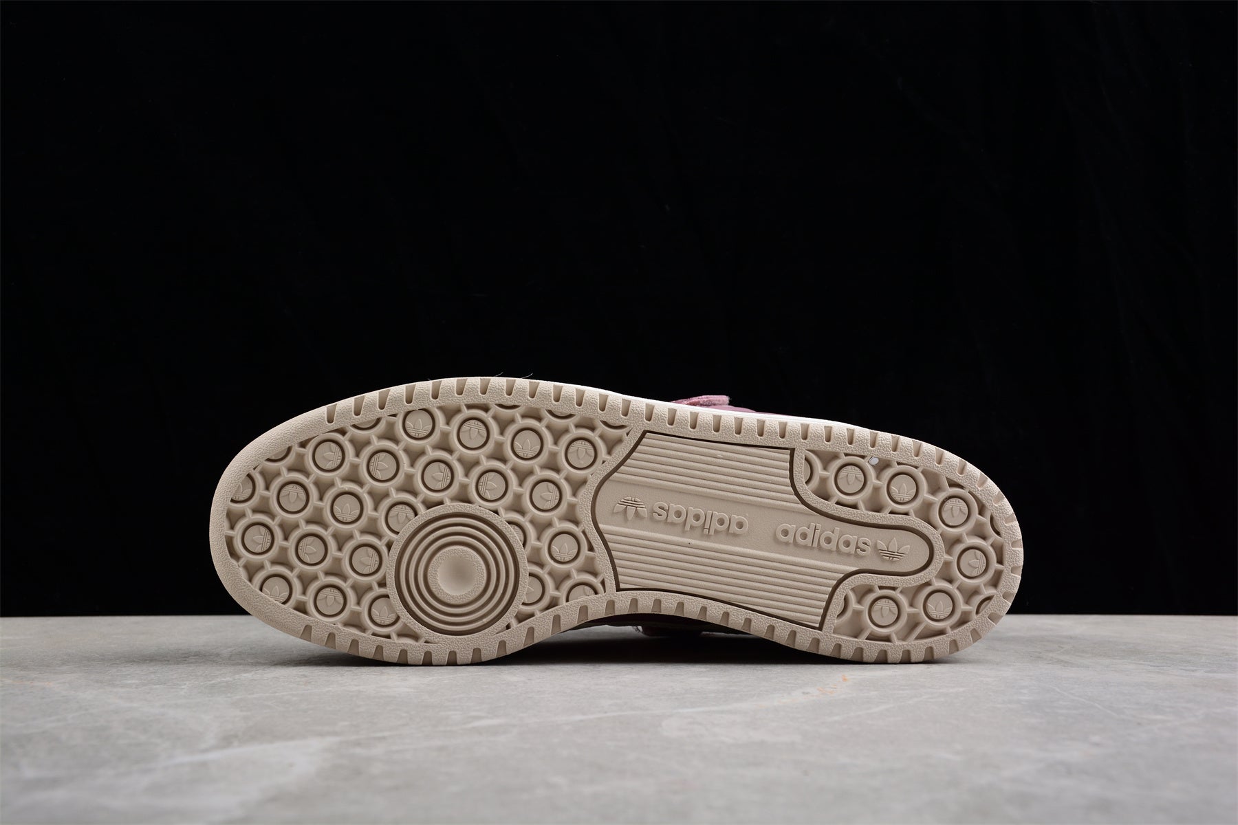 Forum 84 Low HQ6941 - Image 7