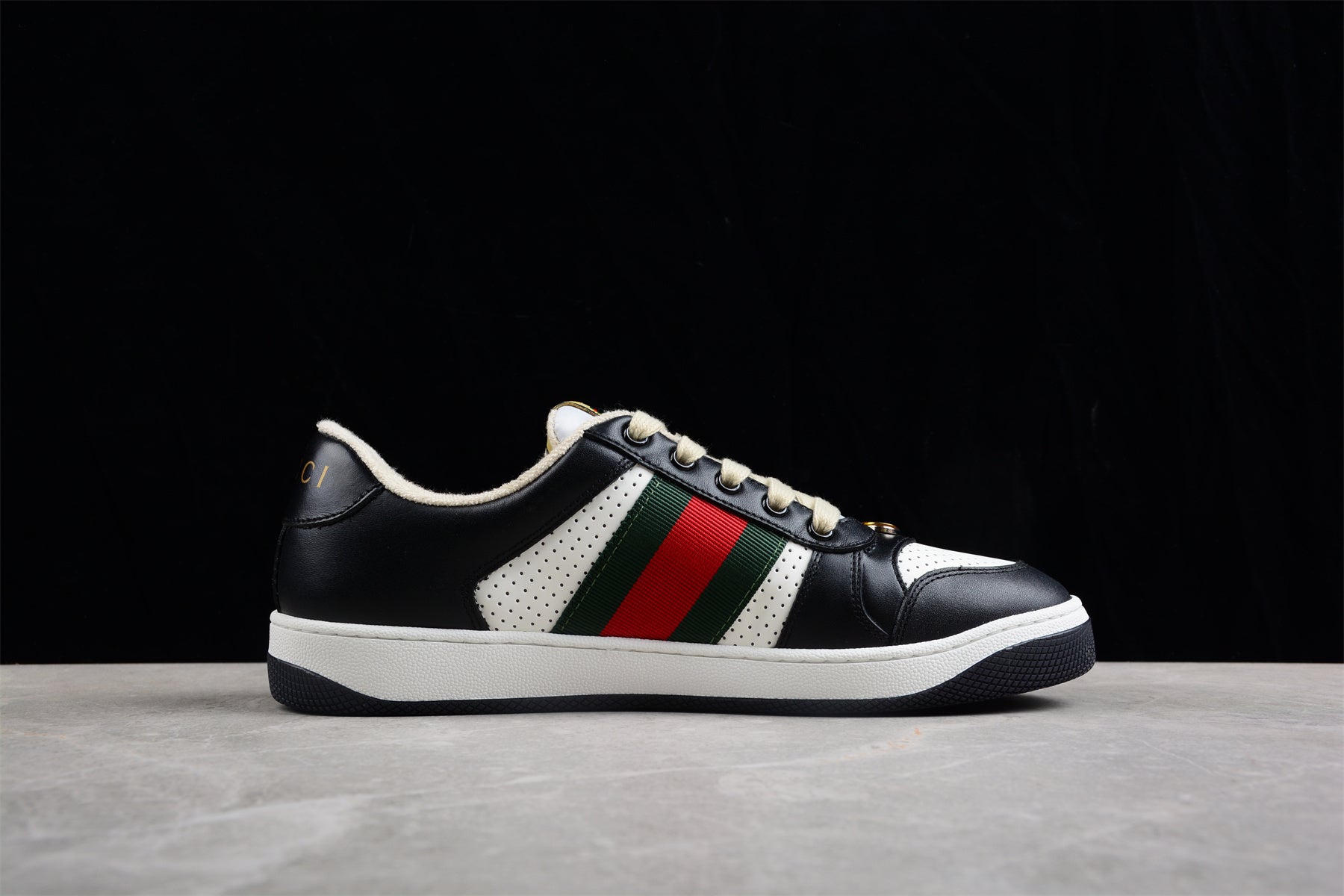GUCCI MEN'S BLACK WHITE WEB LOGO LOW TOP SNEAKERS