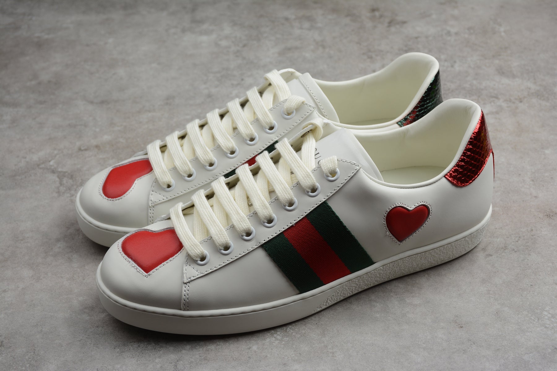 Gucci Ace Embroidered Hearts (Women's) - Image 3