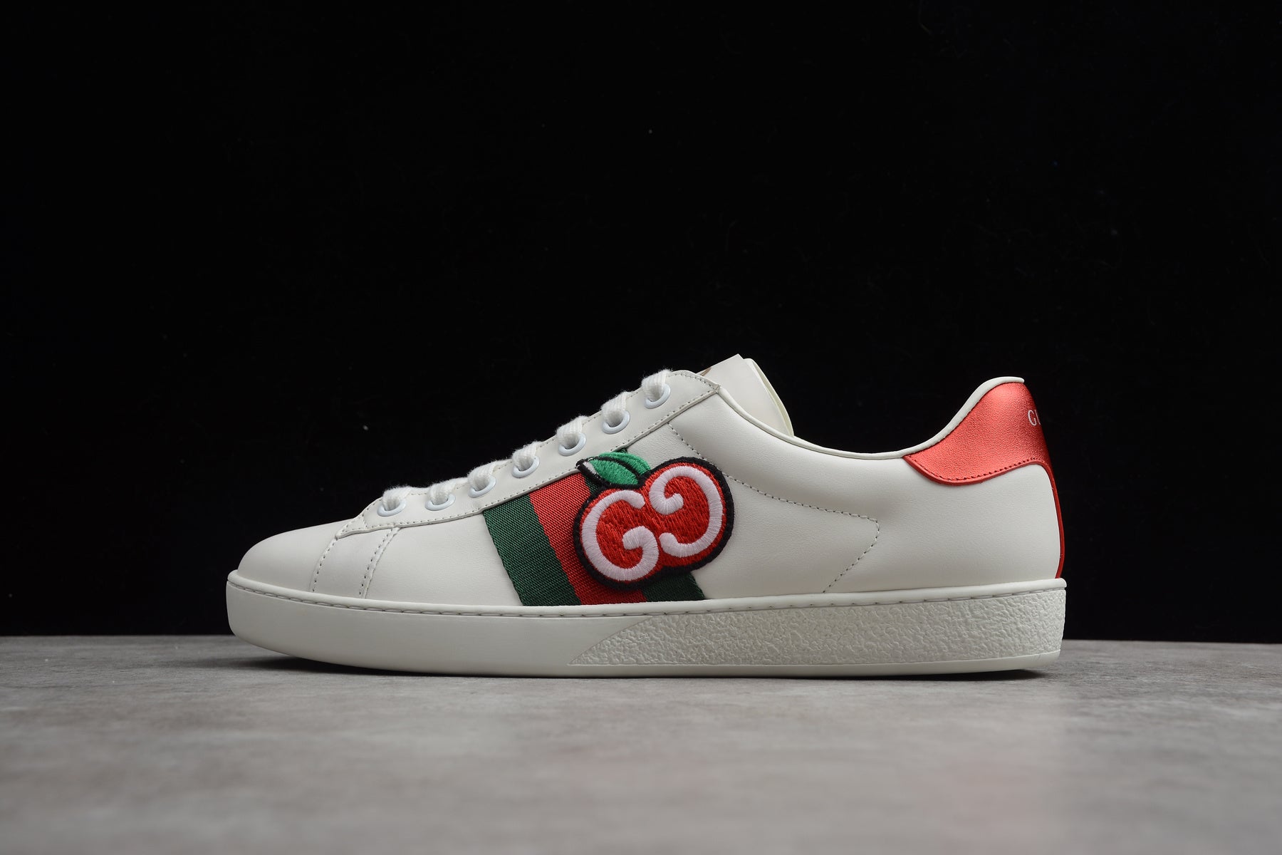 Gucci Ace GG Apple (Women's) - Image 2
