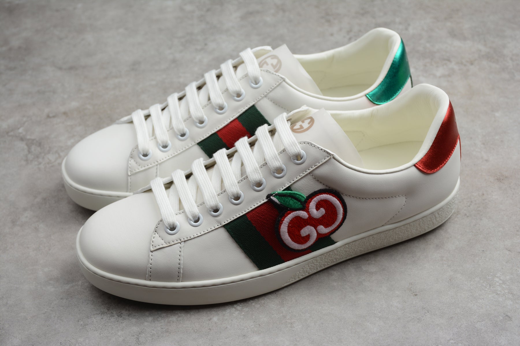 Gucci Ace GG Apple (Women's) - Image 3