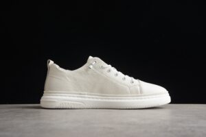 Gucci Bee Embroidered Lace-Up Sneakers