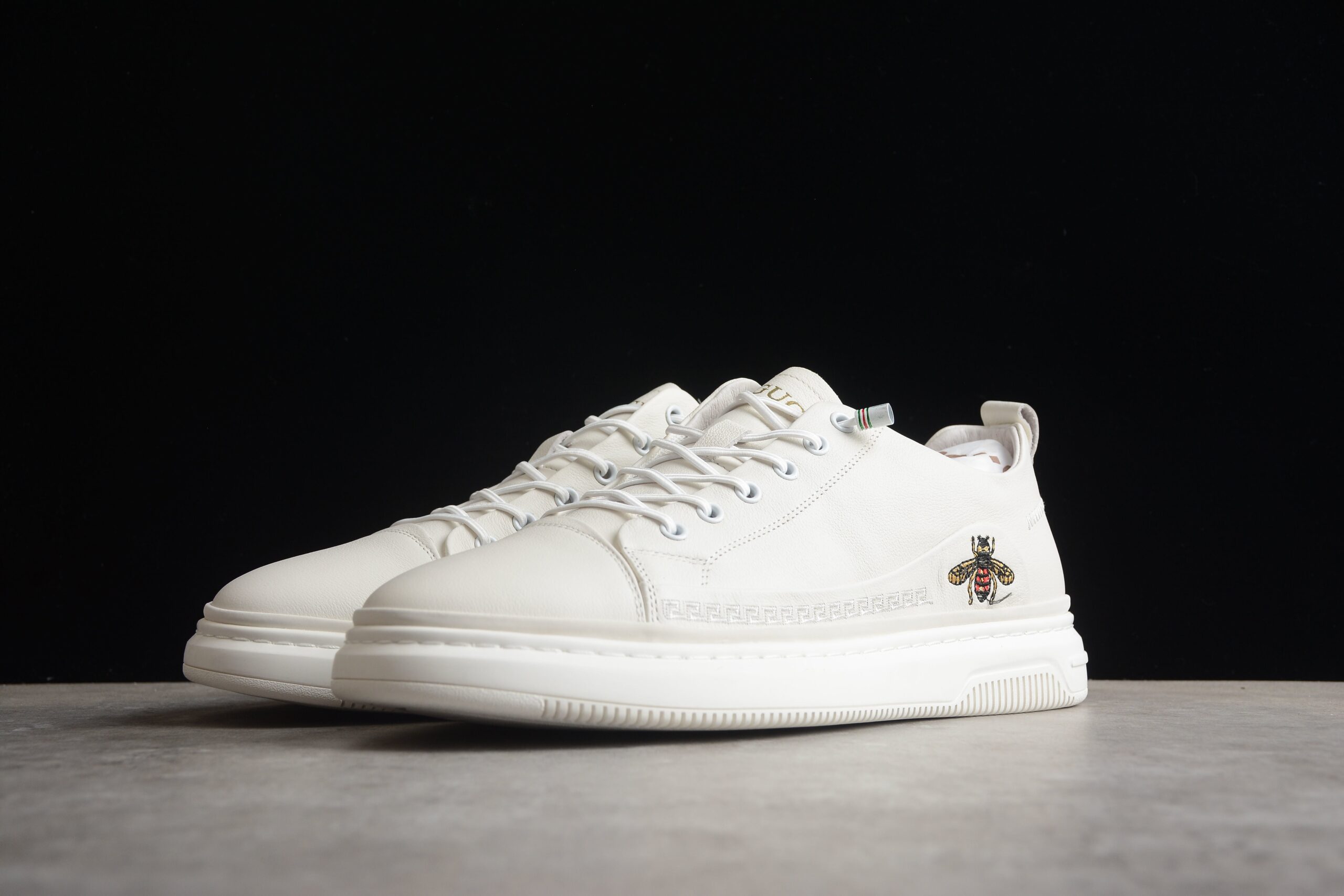 Gucci Bee Embroidered Lace-Up Sneakers - Image 4