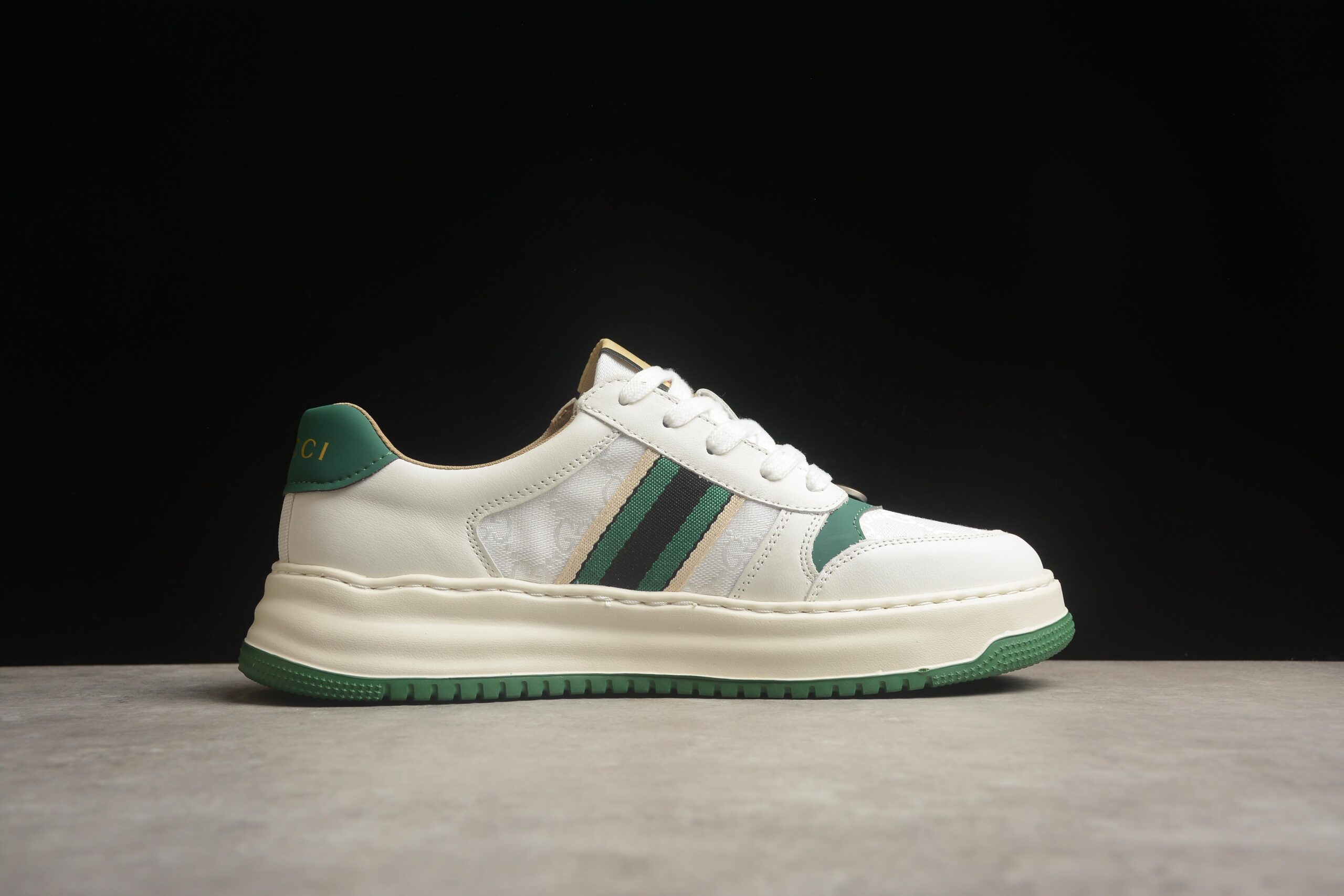 Gucci Chunky B Screener GG White