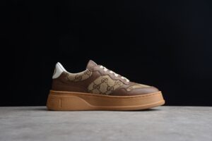 Gucci GG Sneaker GG Beige Ebony (Women's)