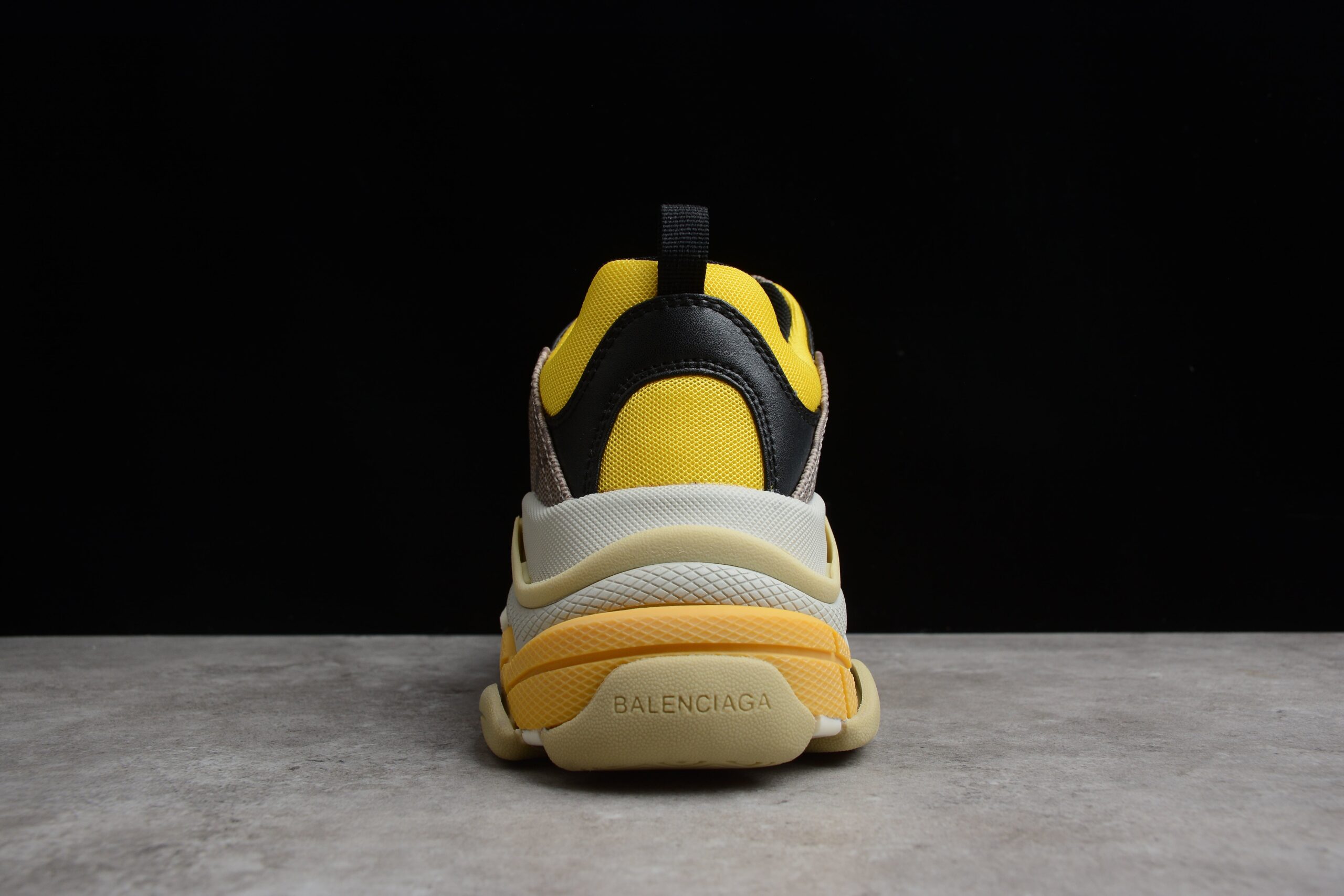 Gucci Rhyton GG Monogram Sneakers - Image 5