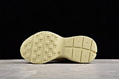 Gucci Cat Printed Logo Laiton Sneakers - Image 5