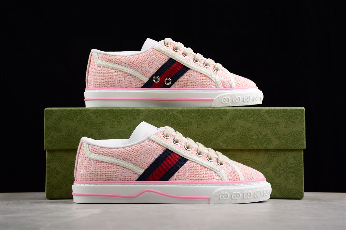 Gucci Tennis 1977 Print Sneaker - Image 4