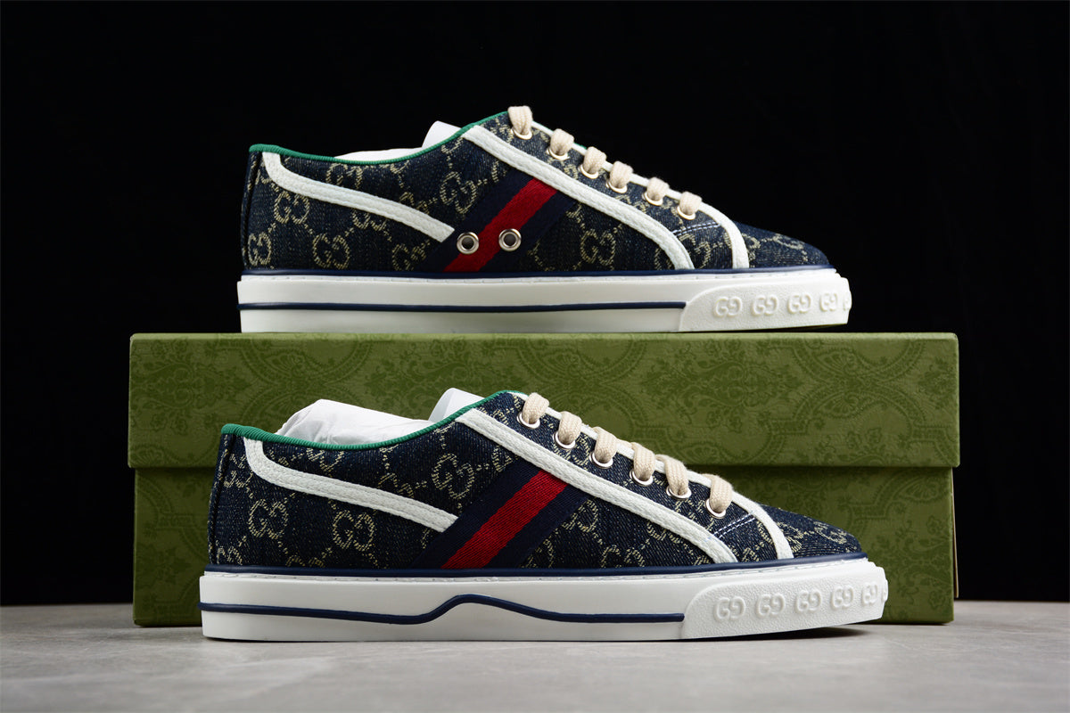 Gucci Tennis 1977 Print Sneaker - Image 4