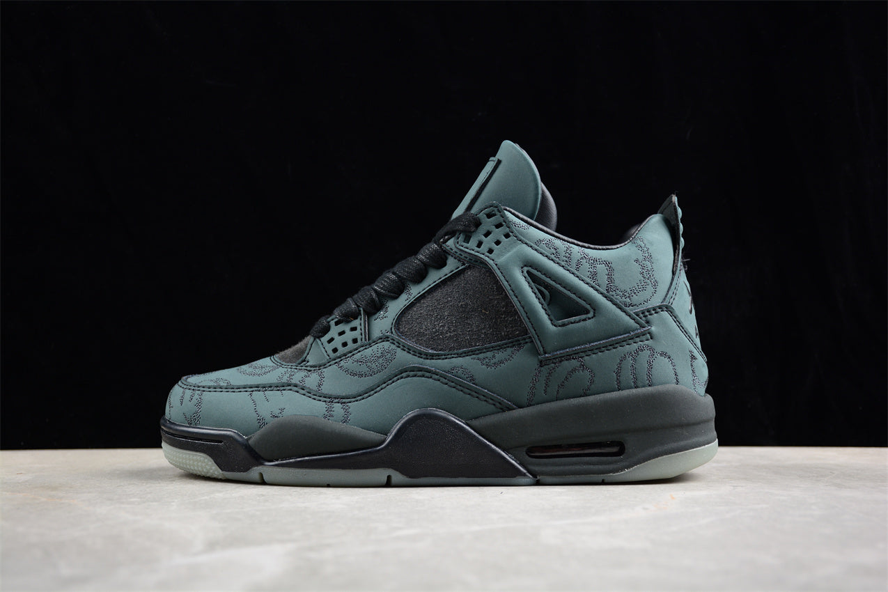 Kaws x Air Jordan 4 Black AJ4 930155-001 - Image 3