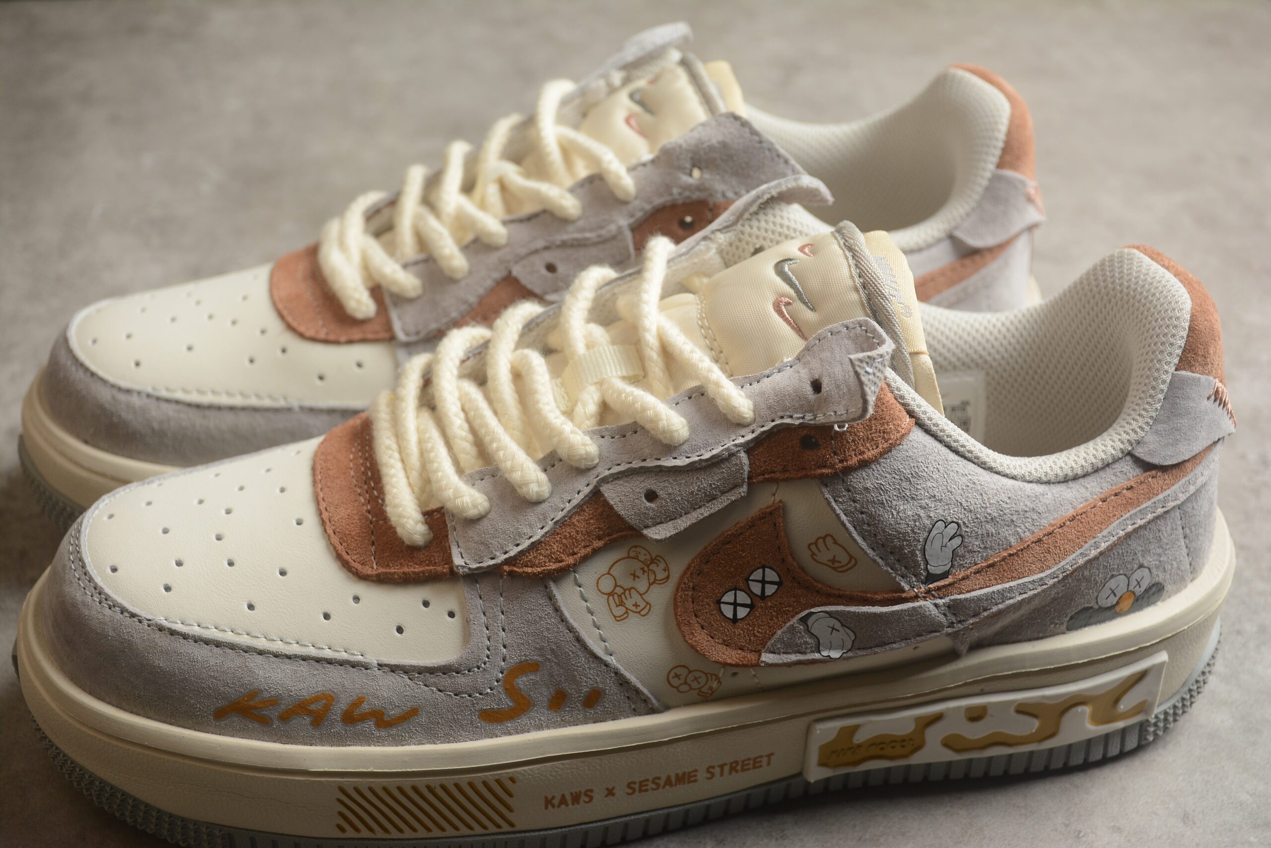Kaws x NK Air Force 1'07 Low CW6688-608 - Image 3