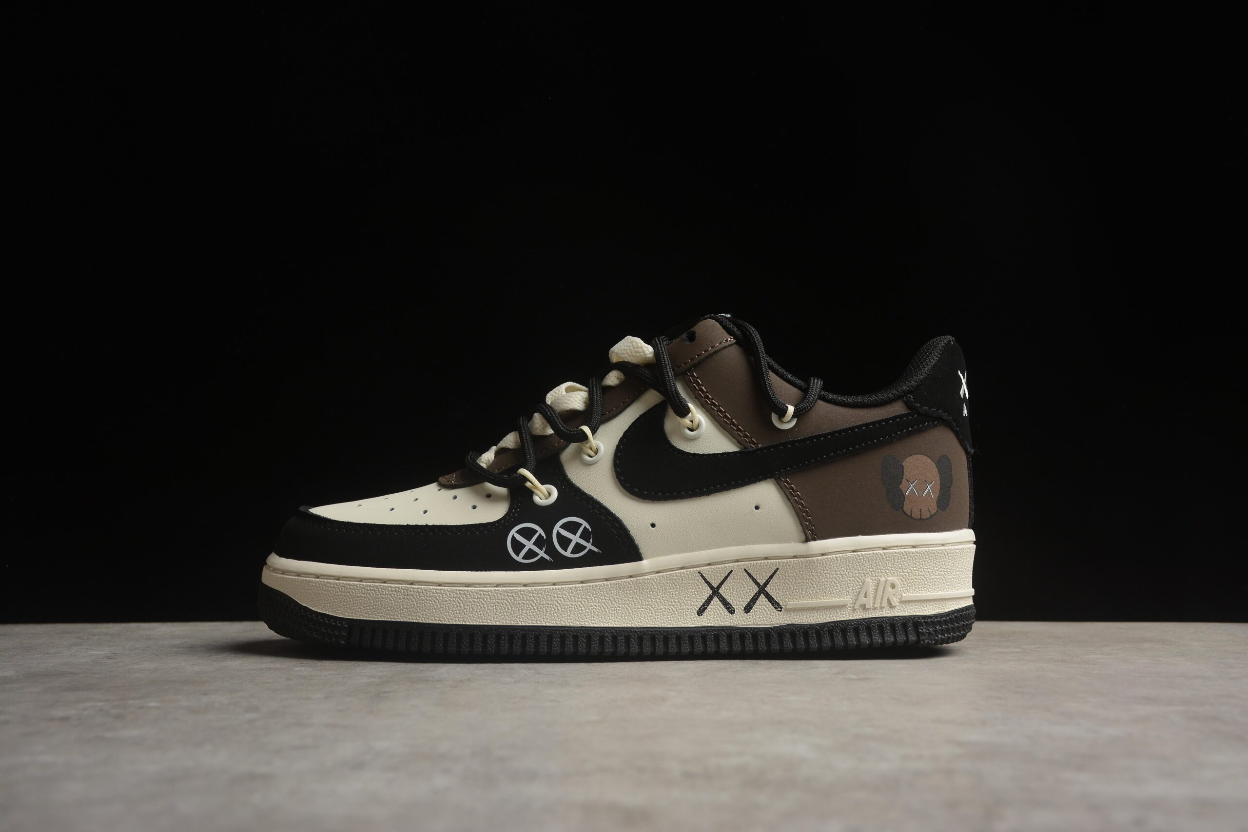 Kaws x Nk Air Force 1'07 Low KS6869-888 - Image 2