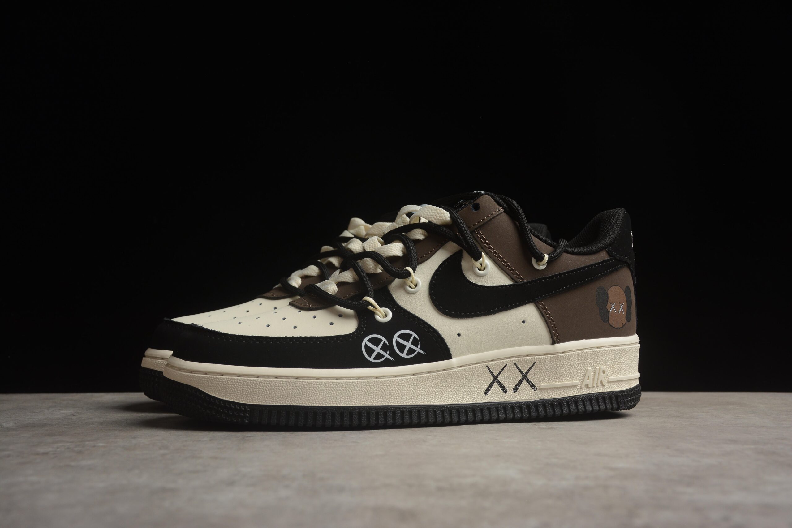 Kaws x Nk Air Force 1'07 Low KS6869-888 - Image 4